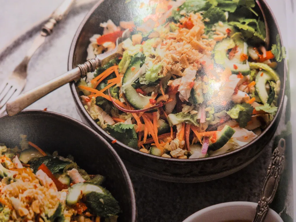 Vietnamese chicken salad