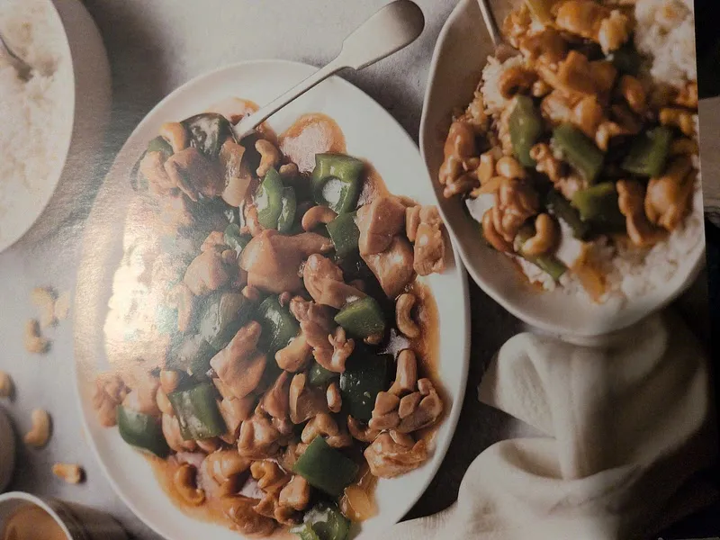 Cashew chicken