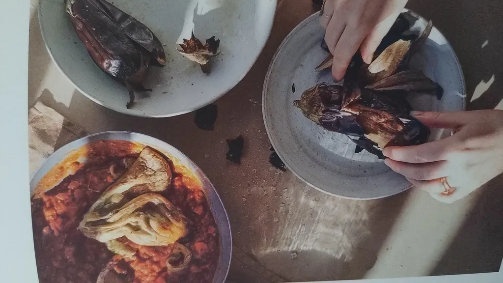 Spiced aubergines with halloumi