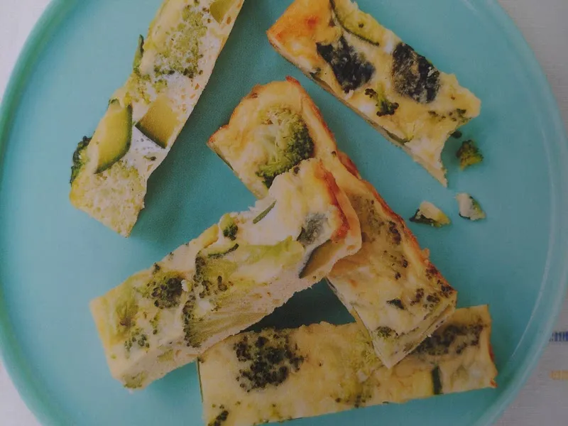 Courgette & broccoli frittata